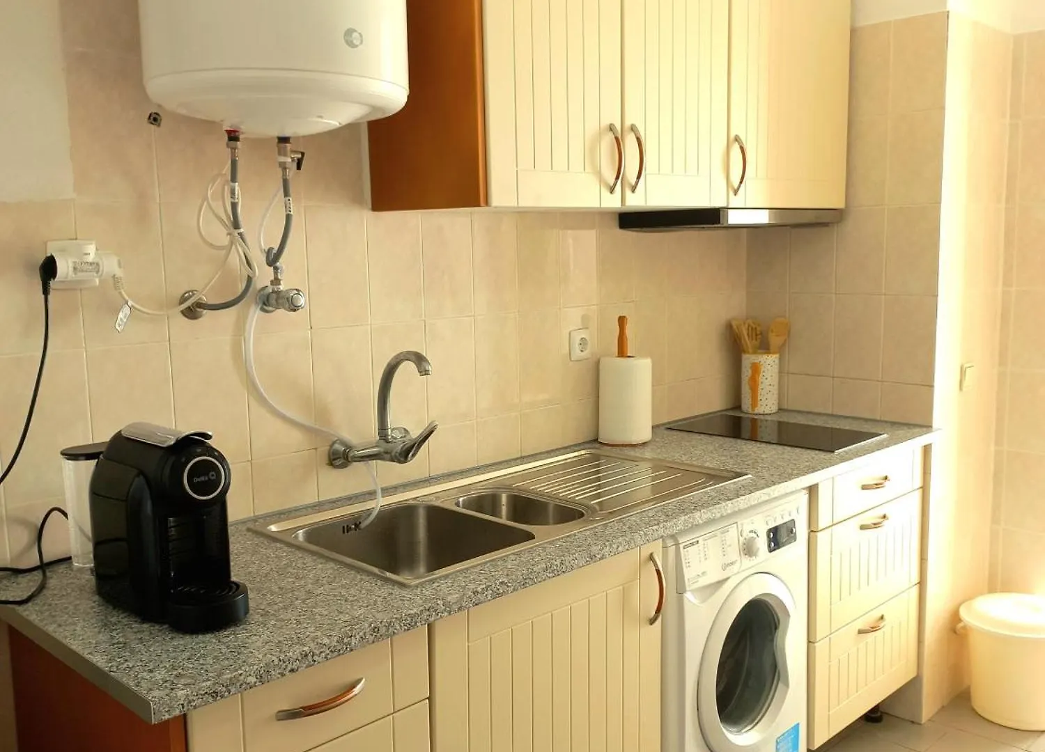 Casa Da Praia II Na Torre Baleeira Armacao de Pera Apartment