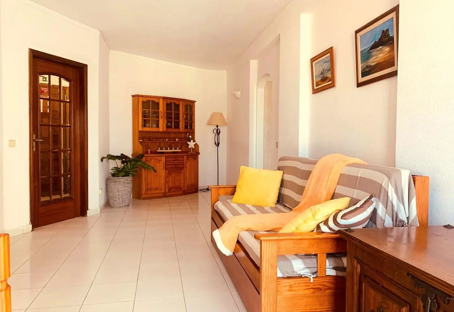 Casa Da Praia II Na Torre Baleeira Armação de Pêra